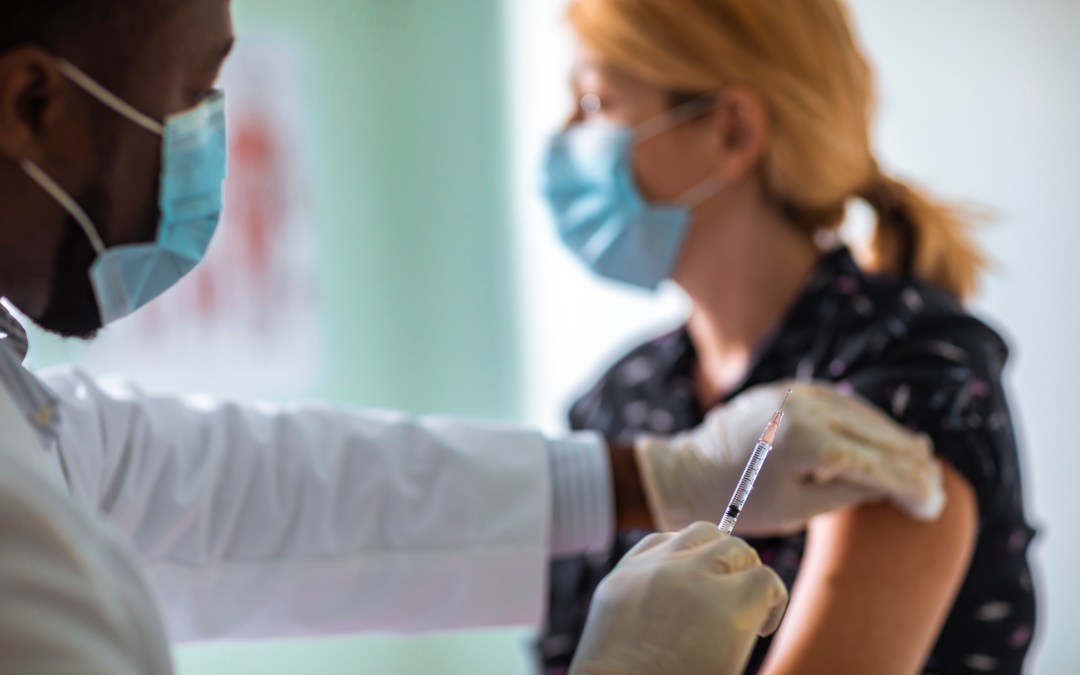 4 REASONS WHY IT’S IMPORTANT TO GET A FLU SHOT THIS YEAR